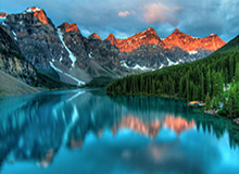 邓超在姚基金慈善赛上篮被NBA球星库兹马飞天大帽 愣在原地4秒