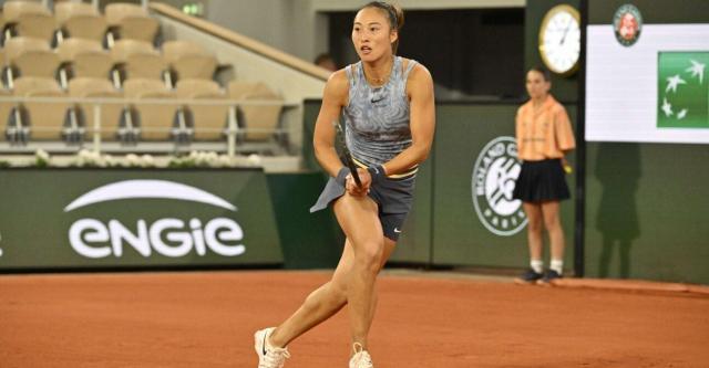 开云首页入口-郑钦文速扫挺进法网32强 首个八强无人能阻挡？