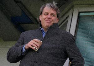 做账2亿镑!泰晤士:欧足联不认可蓝军财报,将处以罚款+再犯禁赛