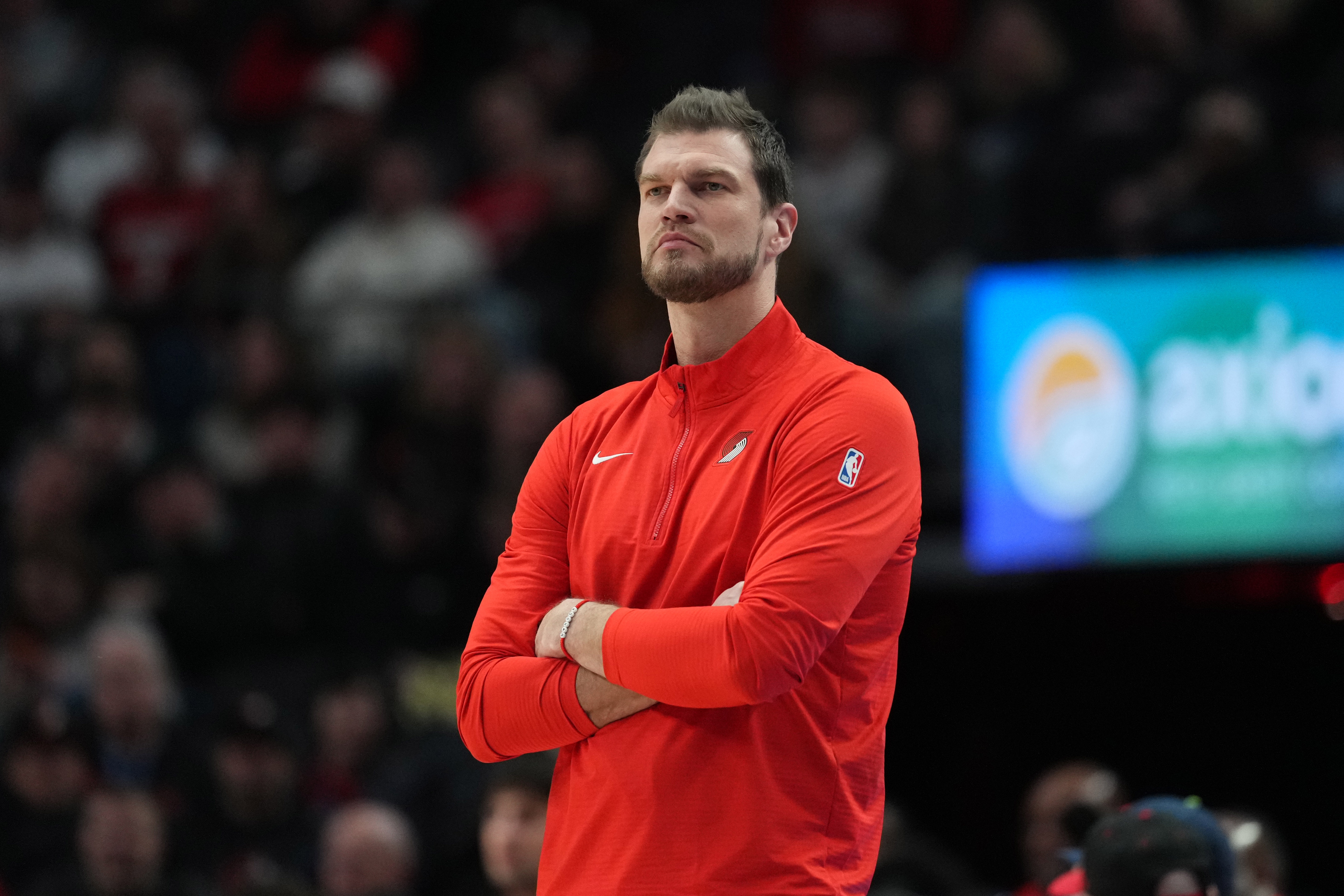 开云官网首页-解说：斯普利特完全没有战术可言 这临时主帅赛季结束也就到头了